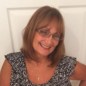 Meet your Posher, Linda